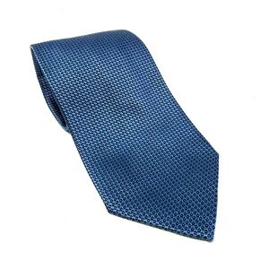 Charvet Place Vendôme Mens Silk Tie Blue Navy Geometric Micro Pattern France